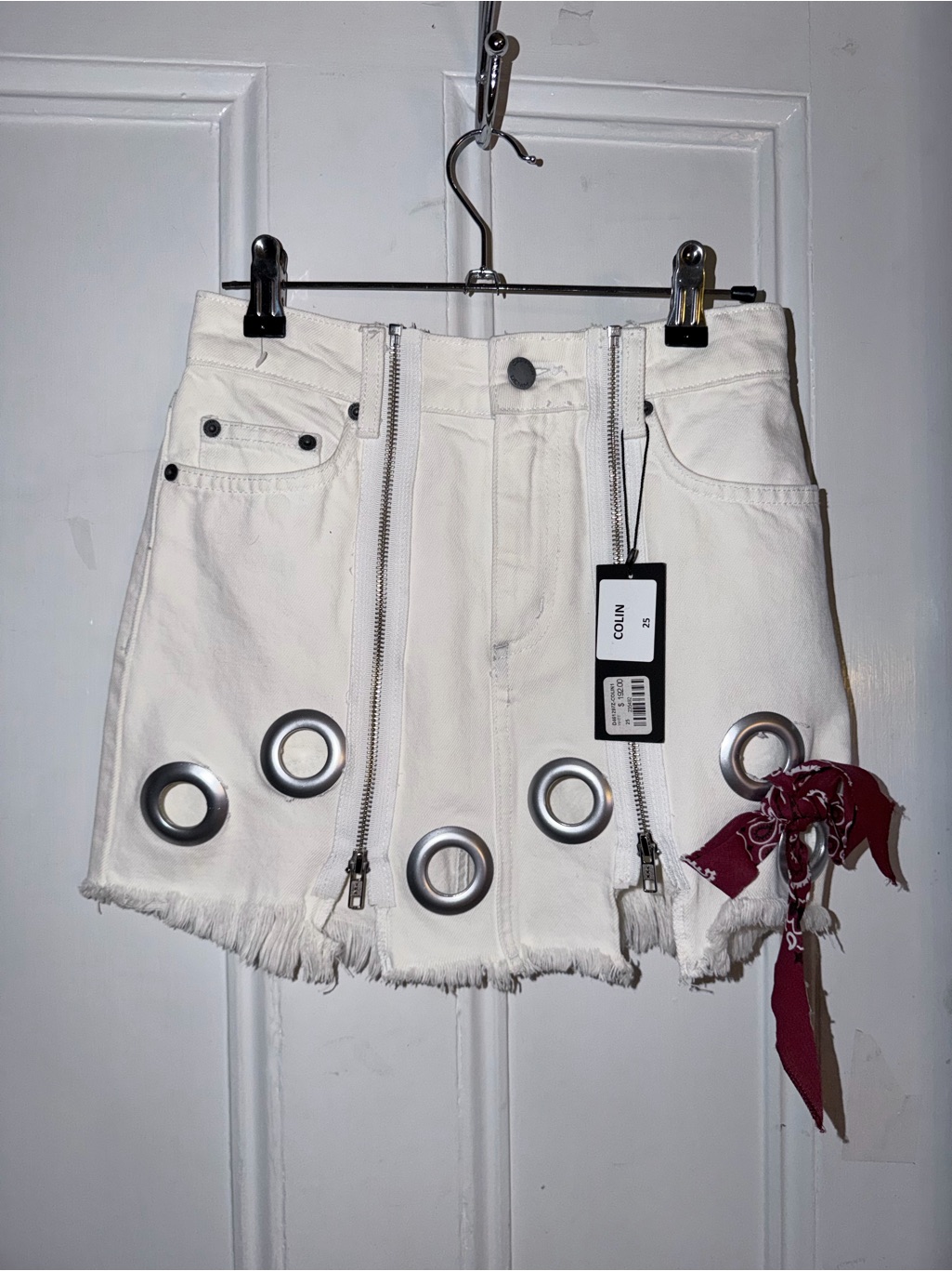 Carmar White Denim Mini Skirt With Silver Eyelet Details Zippers Size 25